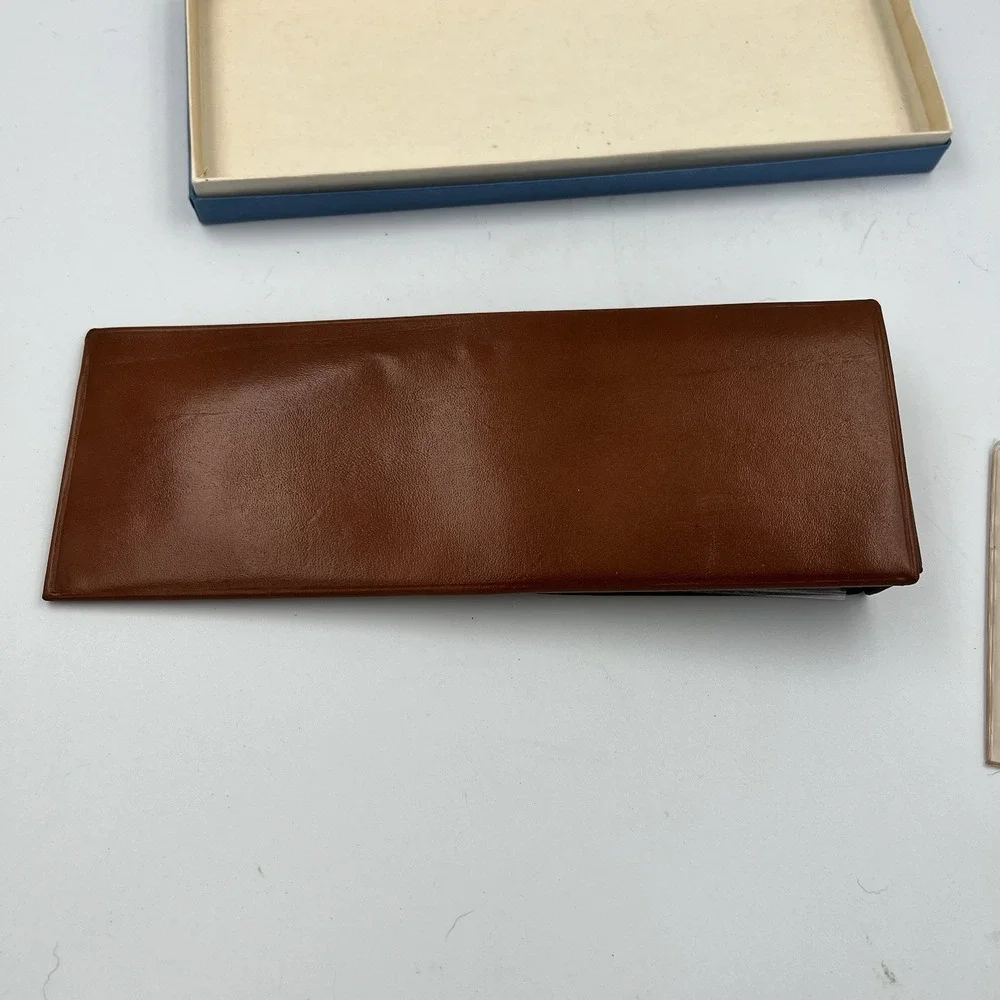 NEW! Vintage Cognac Brown Leather Wallet Mens Photo Pockets Bi-Fold Card Holder